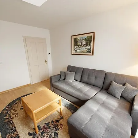 House Flajs - Secluded 2br Surrounded By Forest Casa de Férias *